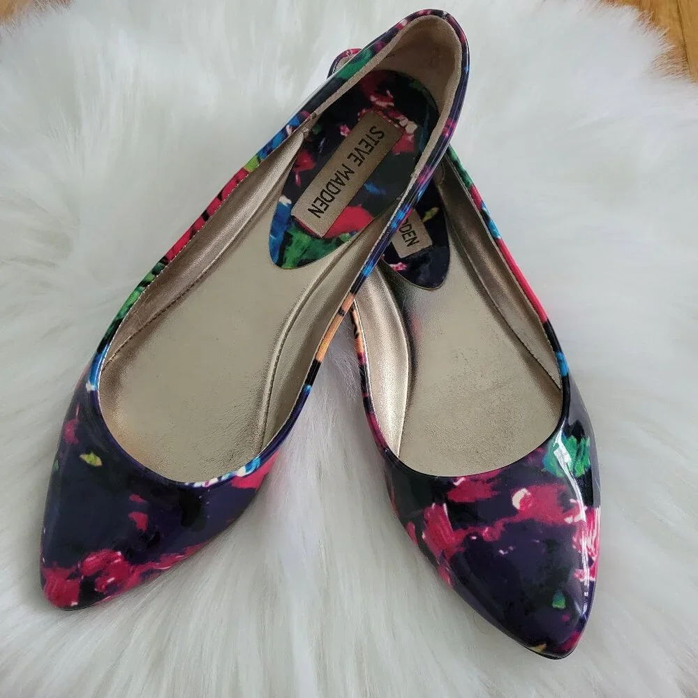 Steve Madden Multicolored Flats